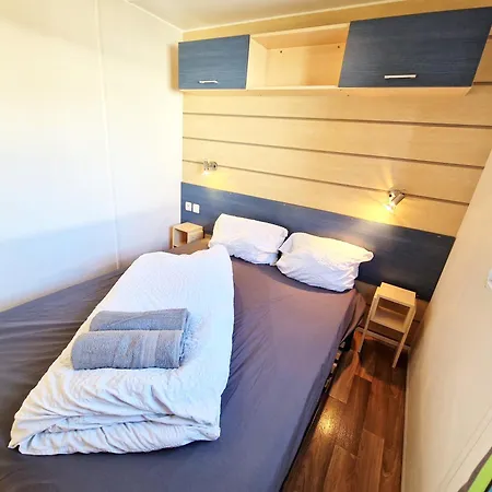 Mobile Deluxe Mit Klimaanlage, Bettwaesche Und Wifi, B012 *